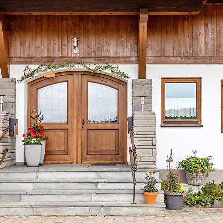 Apartament Gaestehaus Erd - Reuterwanne Wertach