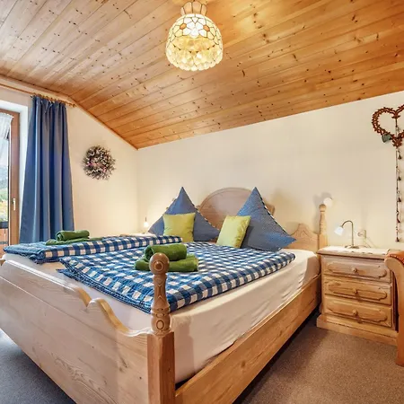 Apartament Gaestehaus Erd - Reuterwanne