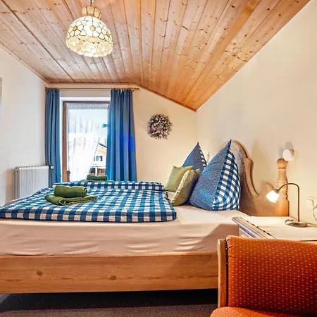 Apartment Gaestehaus Erd - Reuterwanne *